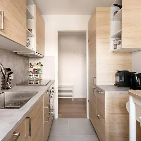 Modern In Central برلين