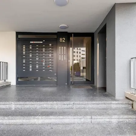 Modern In Central * Berlino