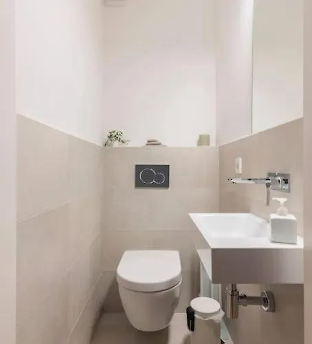 Modern In Central * Berlin